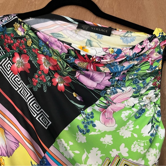 VERSACE Dress - Picture 4 of 14